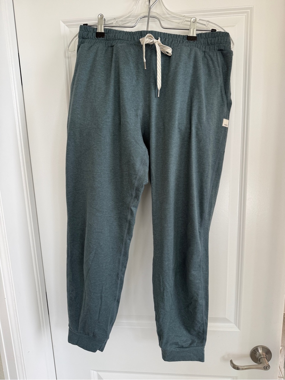 Vuori Halo Performance Jogger Teal size M